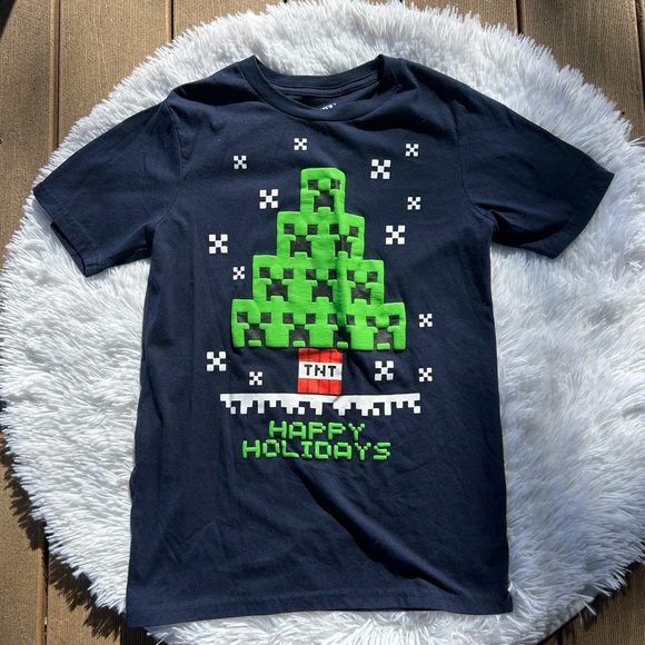 🩶5/$30 Minecraft Creeper Christmas Tree Tee Happy Holidays Boys Size Large - Picture 1 of 9